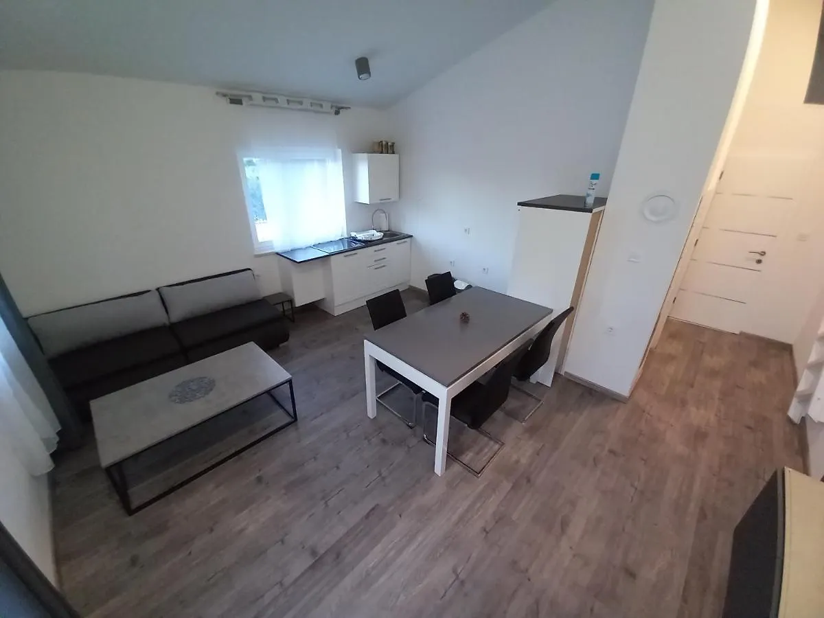 פאז'אנה Apartments Laura קרואטיה